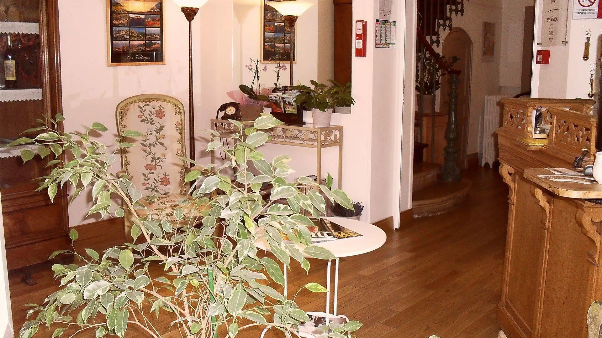 Hotel Sainte Anne - Apt